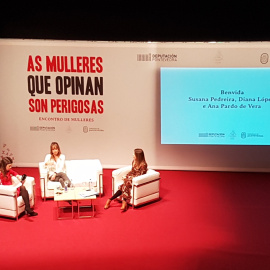 Visión del acto 'As mulleres que opinan son perigosas'