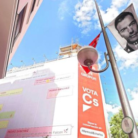 Carteles electorales durante la campaña de las últimas elecciones generales
