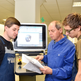 Els certificats professionals són formacions curtes que inclouen un període de pràctiques a l'empresa