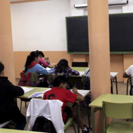 En Madrid hay unos 125 alumnos sordos matriculados en veinticinco institutos. / EFE