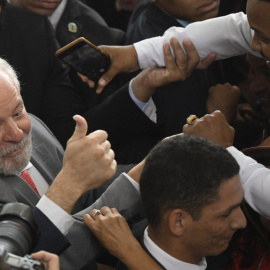 El presidente de Brasil Luiz Inácio Lula da Silva, después de la ceremonia de Lanzamiento del Plan Nacional Calles Visibles, a 11 de diciembre de 2023 en el  Palacio do Planalto.