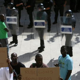 Imagen de las protestas que han sucedido a la muerte del senegalés. EFE
