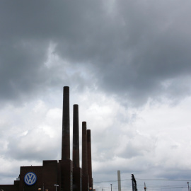 Imagen de una de las fábricas de Volkswagen en Wolfsburg/REUTERS