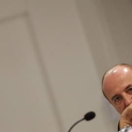 El exministro Miguel Sebastián en un acto en Madrid. (JAVIER LIZÓN | EFE)