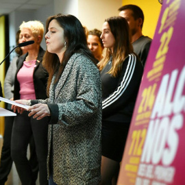 La diputada de la CUP Maria Sirvent durant la roda de premsa. CUP