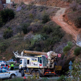 Llegada de la tuneladora que seguirá las tareas de rescate del pequeño Julen. /EFE