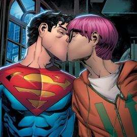 Imagen distribuida por DC Comics en la que se observa cómo Superman besa a otro hombre.