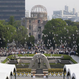 Hiroshima insta a los líderes mundiales a visitar la ciudad en el 71 aniversario del bombardeo. EFE