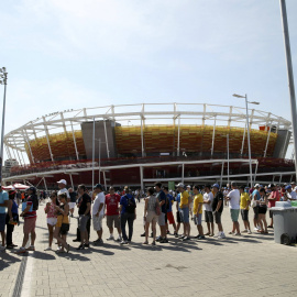 Largas colas para acceder al recinto del centro olímpico de tenis en Río de Janeiro. /REUTERS