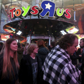 La tienda de Toys R Us en Times Square, en Manhattan (Nueva York). REUTERS/Carlo Allegri