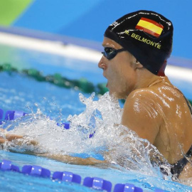 Mireia Belmonte, durante la eliminatoria de 200 estilos. EFE/LAVANDEIRA JR