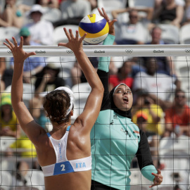 La jugadora egipcia Doaa el Ghobashy durante los Juegos. /REUTERS