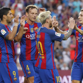 Messi celebra uno de sus goles ante la Sampdoria. EFE/Marta Pérez