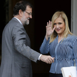 Mariano Rajoy y Cristina Cifuentes. EFE/Archivo