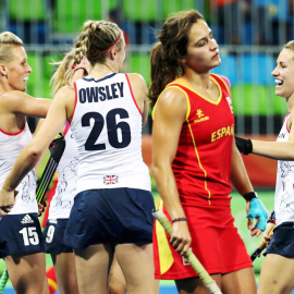 Las británicas celebran un gol ante España. REUTERS/Vasily Fedosenko