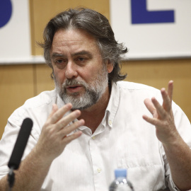 El dramaturgo Andrés Lima en la presentación de su obra 'Shock' el pasado mes de abril. / EFE