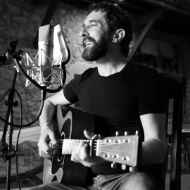 Foto promocional de Borja Penalba