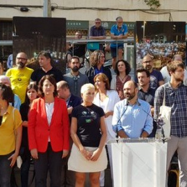 Representants d'entitats i partits es reuneixen en una roda de premsa per anunciar el "marc mobilitzatori" contra la sentència. Òmnium Cultural