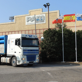 Entrada de la fábrica de Saint-Gobain PAM en Santander. E.P.