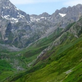 Peña Ubiña (Asturias). Ganadora del concurso "El rincón más bonito de la Red Natura 2000"
