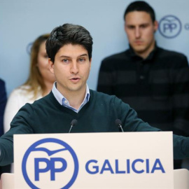 Diego Gago, durante la rueda de prensa en la que anunció su candidatura para dirigir Nuevas Generaciones del PP. - EFE