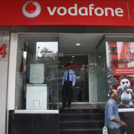 Vista de una tienda de Vodafone./ EFE/Archivo