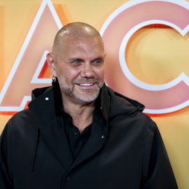 Nacho Vidal posa en los Cines Capitol, a 1 de marzo de 2023, en Madrid.