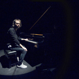 James Rhodes, al piano. EFE