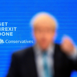 El primer ministro británico Boris Johnson durante la convención del Partido Conservador del pasado 2 de octubre. EFE/EPA/Neil Hall