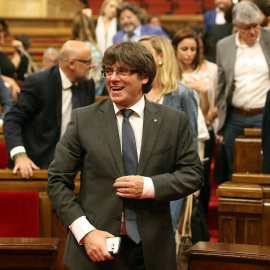 Imagen de archivo de Carles Puigdemont en el Parlament. EFE