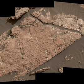Capa superficial desecada identificada por Curiosity./NASA/JPL-Caltech/MSSS