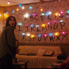 Stranger Things está ambientada en la localidad de Hawkins (Indiana) durante los 80.