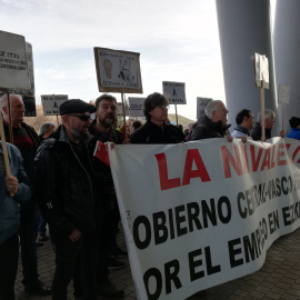 Trabajadores de La Naval manifestándose. Danilo Albín.