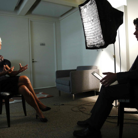 La directora gerente del FMI, Christine Lagarde, durante una entrevista con la agencia Reuters en la sede del organismo internacional en  Washington. REUTERS/Gary Cameron