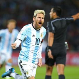 Leo Messi celebra su gol ante Uruguay. /EFE