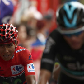 Nairo Quintana junto a Chris Froome en la etapa con llegada al Alto del Naranco. /EFE