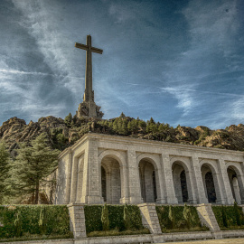 La familia de Franco sigue intentando detener una exhumación cada vez más inminente. / Europa Press