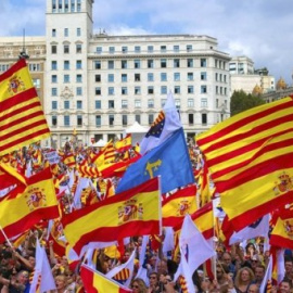 Manifestación en Plaza Catalunya en defensa de la unidad de España./ EFE