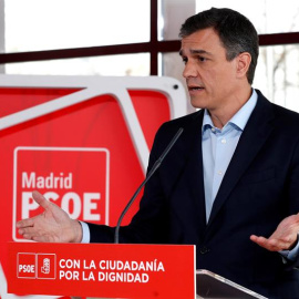El secretario general del PSOE, Pedro Sánchez, en rueda de prensa tras la reunión conjunta de la ejecutiva federal y la madrileña. /EFE