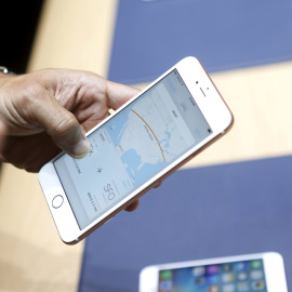 Los nuevos iPhone 6S y 6S Plus, en una presentación de Apple en San Francisco. REUTERS/Beck Diefenbach