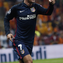 Antoine Griezmann celebra uno de sus goles contra el Galatasaray. /EFE