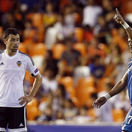 Hulk celebra su segundo gol al Valencia. EFE/Kai Försterling