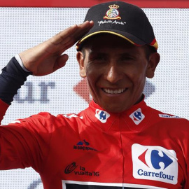 Nairo Quintana, en el podio este sábado. EFE/Javier Lizón