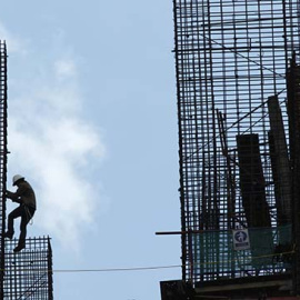 La construcción es uno de los sectores con mayor siniestralidad./ REUTERS
