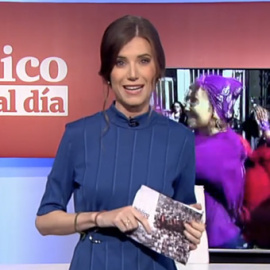 Núria Martínez, durante el informativo Público al Día del 5 de marzo.