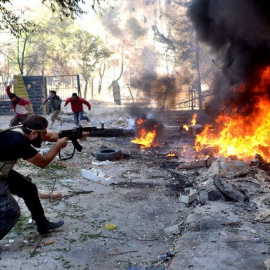 Sólo cinco de los rebeldes sirios entrenados por EEUU sigue combatiendo al Estado Islámico.- AFP
