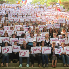 Imagen del mitin de Teresa Forcadell y Raül .- EP