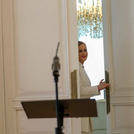 Cristina Cifuentes, tras anunciar el pasado miércoles su dimisión como presidenta de la Comunidad de Madrid. REUTERS/Susana Vera