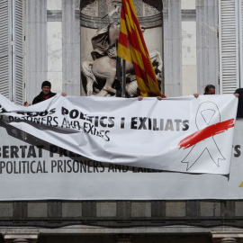La última pancarta colgada por Quim Torra en el Palacio de la Generalitat. | EFE