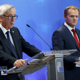 El presidente de la Comisión Europea, Jean-Claude Juncker, y del Consejo Europeo, Donald Tusk. - REUTERS